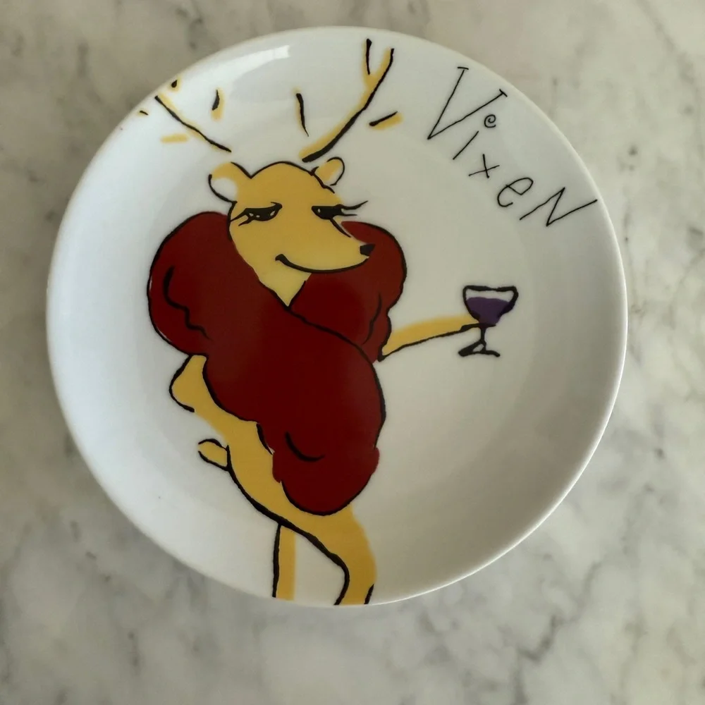 Pottery Barn Christmas Reindeer VIXEN W/ BOA & Wine 7 in Plate Retired